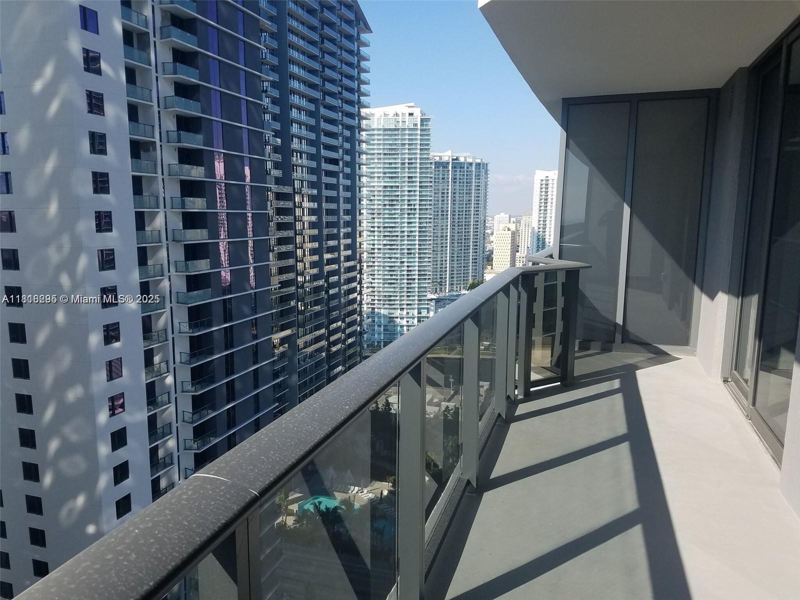 Rental Property at 45 Sw 9th St 2907, Miami, Broward County, Florida - Bedrooms: 1 
Bathrooms: 1  - $3,400 MO.
