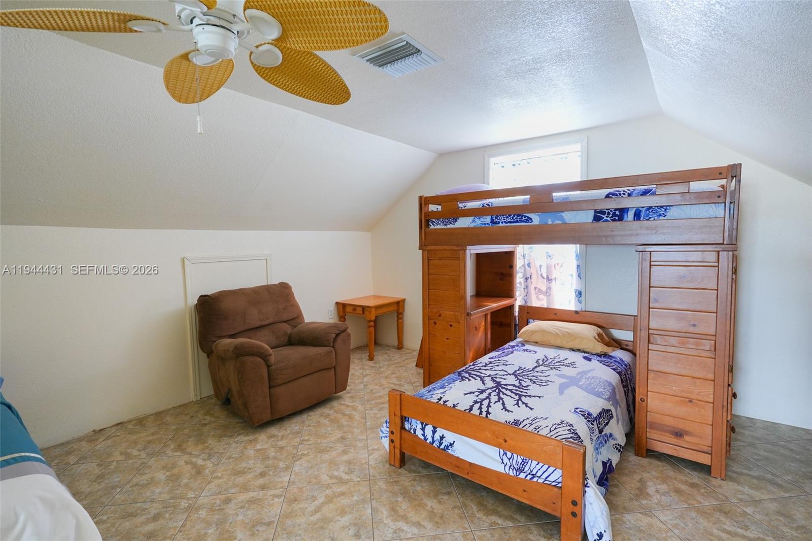 CROSS KEY WATERWAYS EST S - Residential