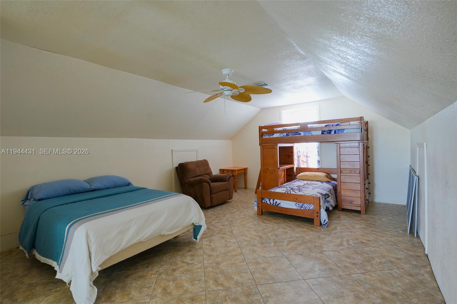 CROSS KEY WATERWAYS EST S - Residential