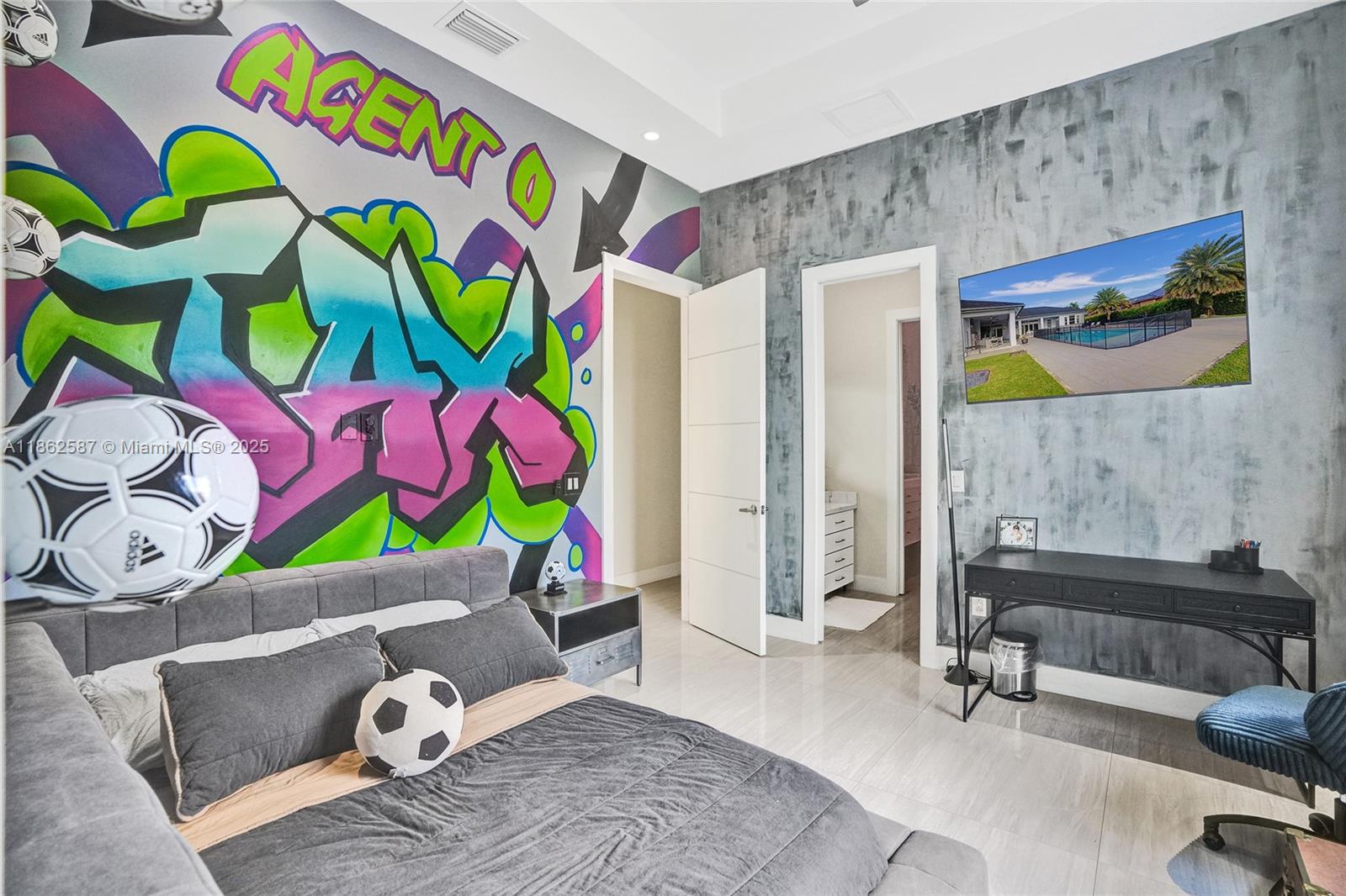 SWEETWATER ESTS SUB - Residential