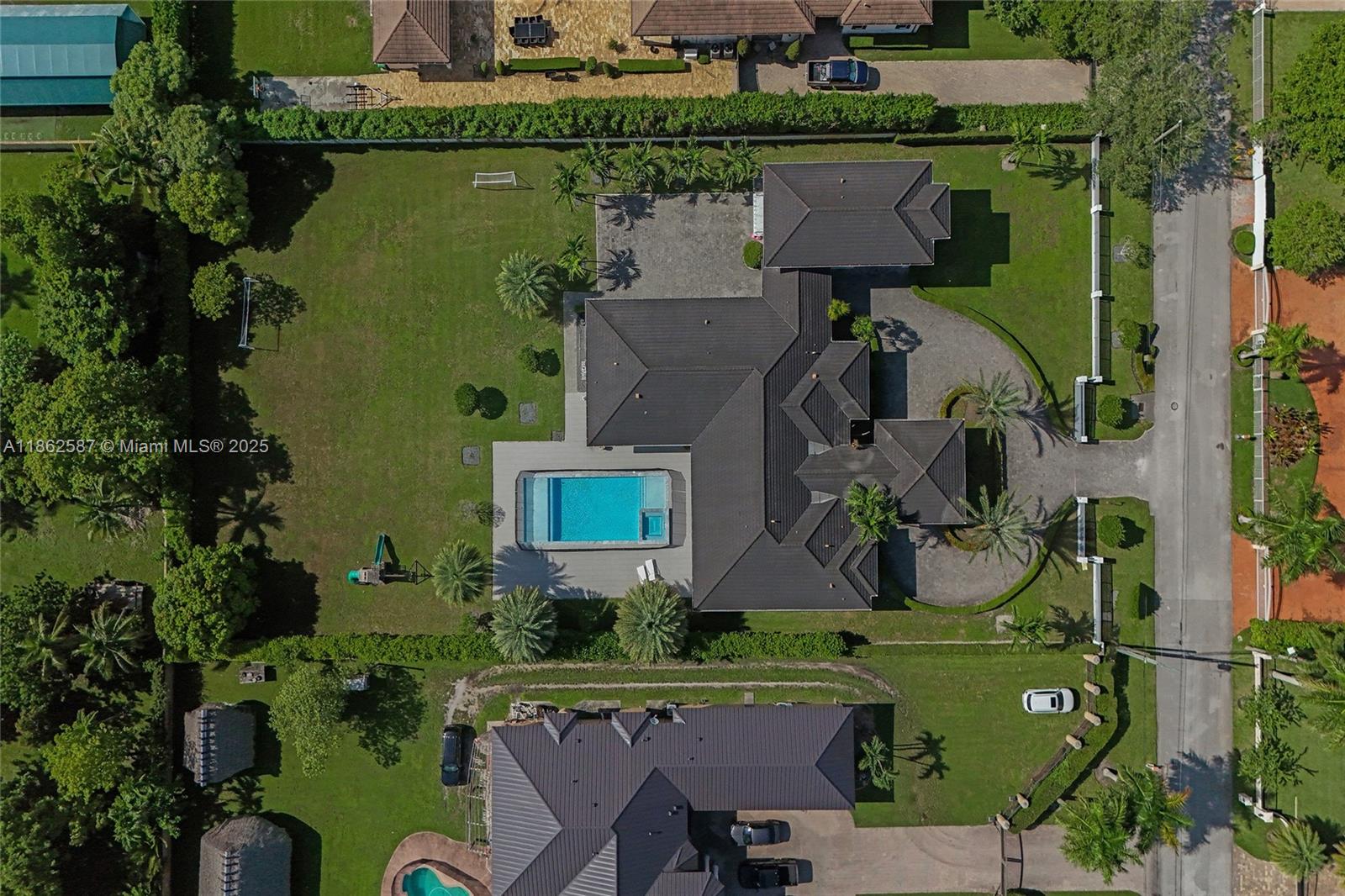 411 NW 125th Ave