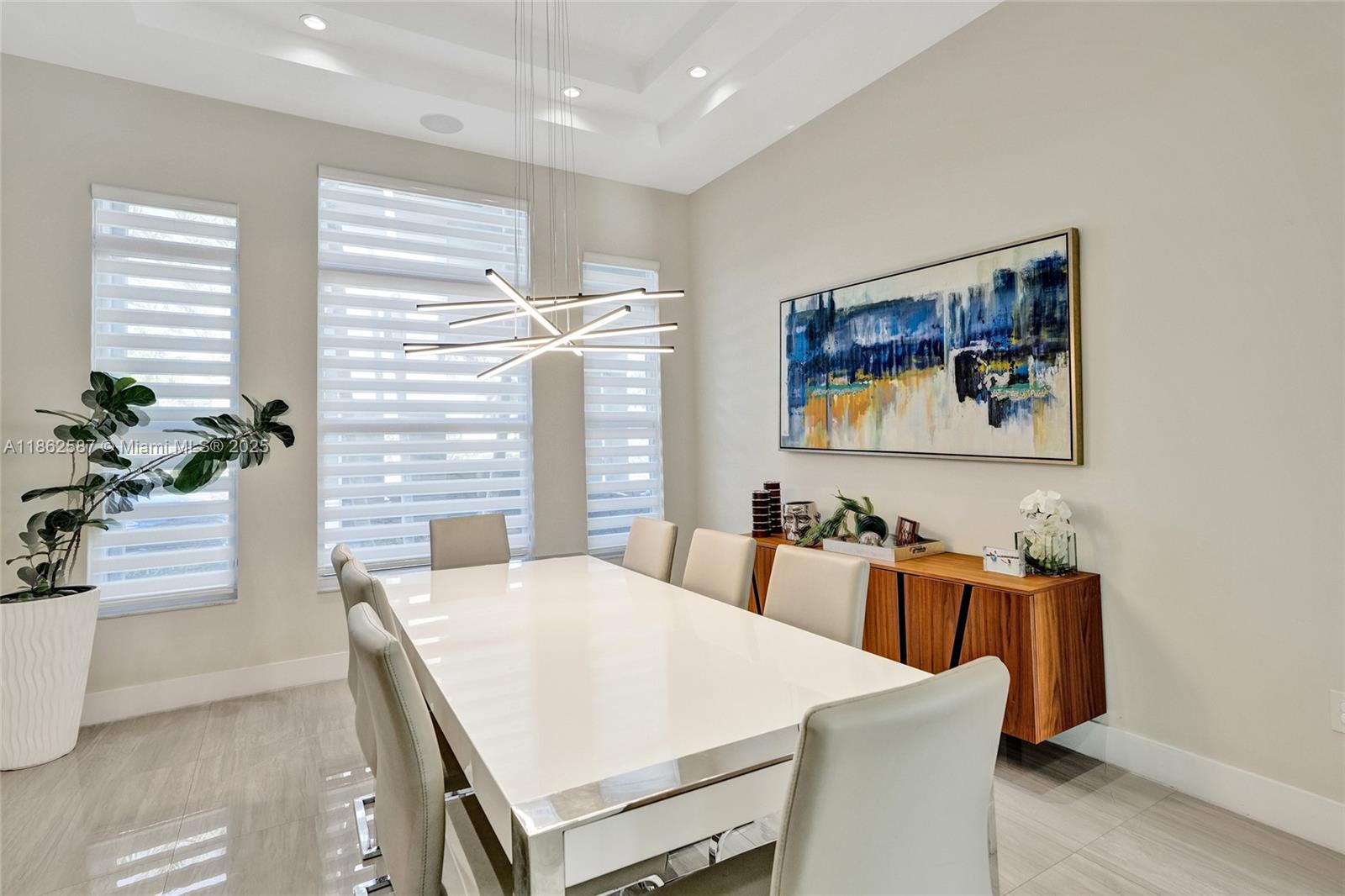 SWEETWATER ESTS SUB - Residential