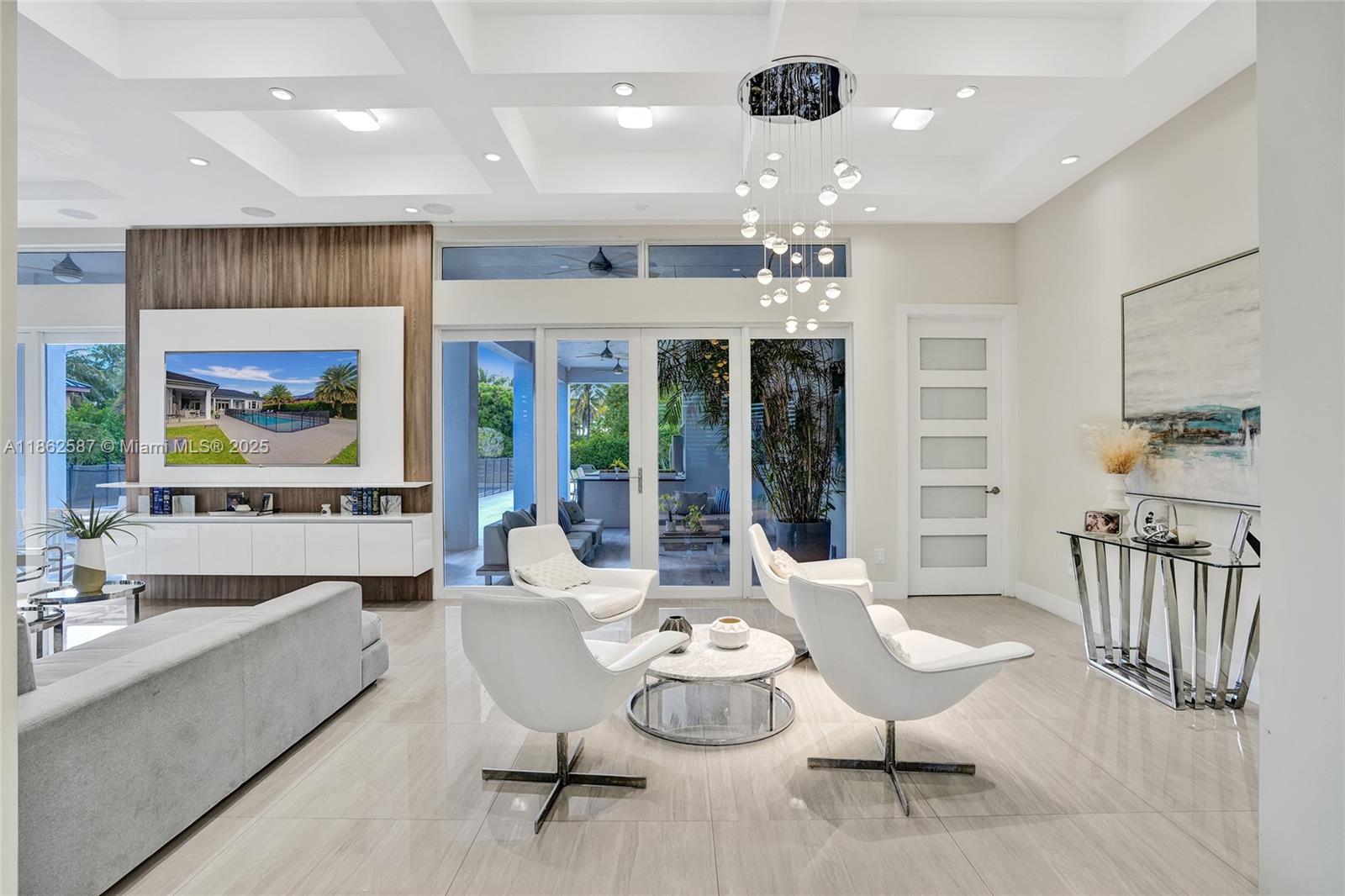 SWEETWATER ESTS SUB - Residential