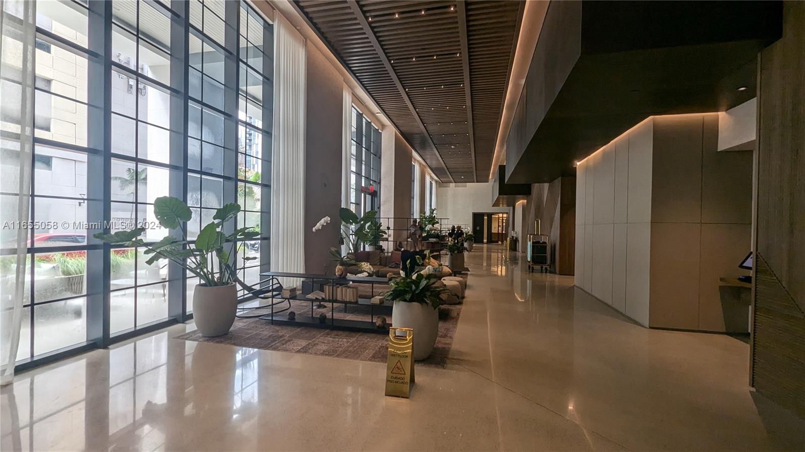 Gale Miami - Residential