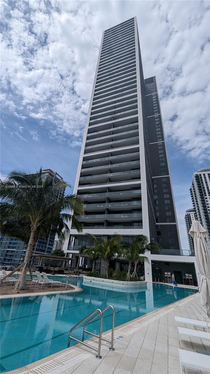 Gale Miami - Residential