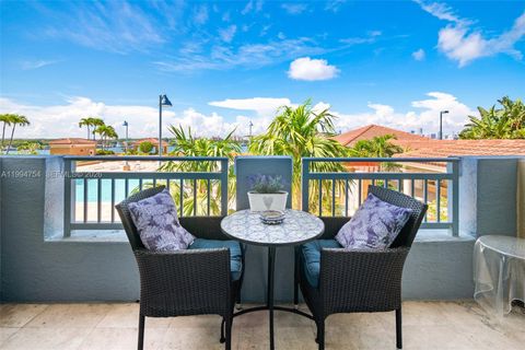 Photo of 90 Alton Rd #704, Miami Beach, FL 33139 (MLS # A11994754)