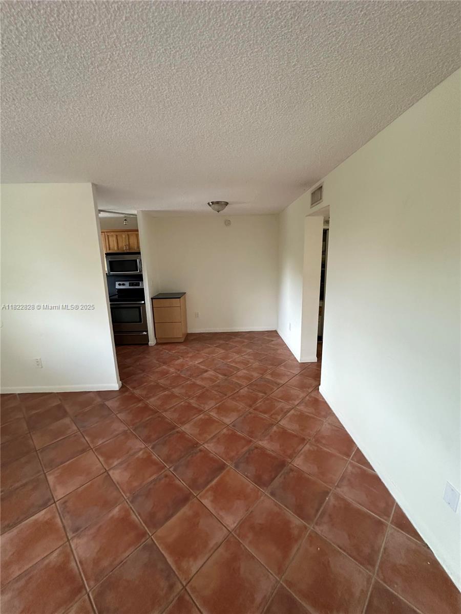 1801 S Treasure Dr 303