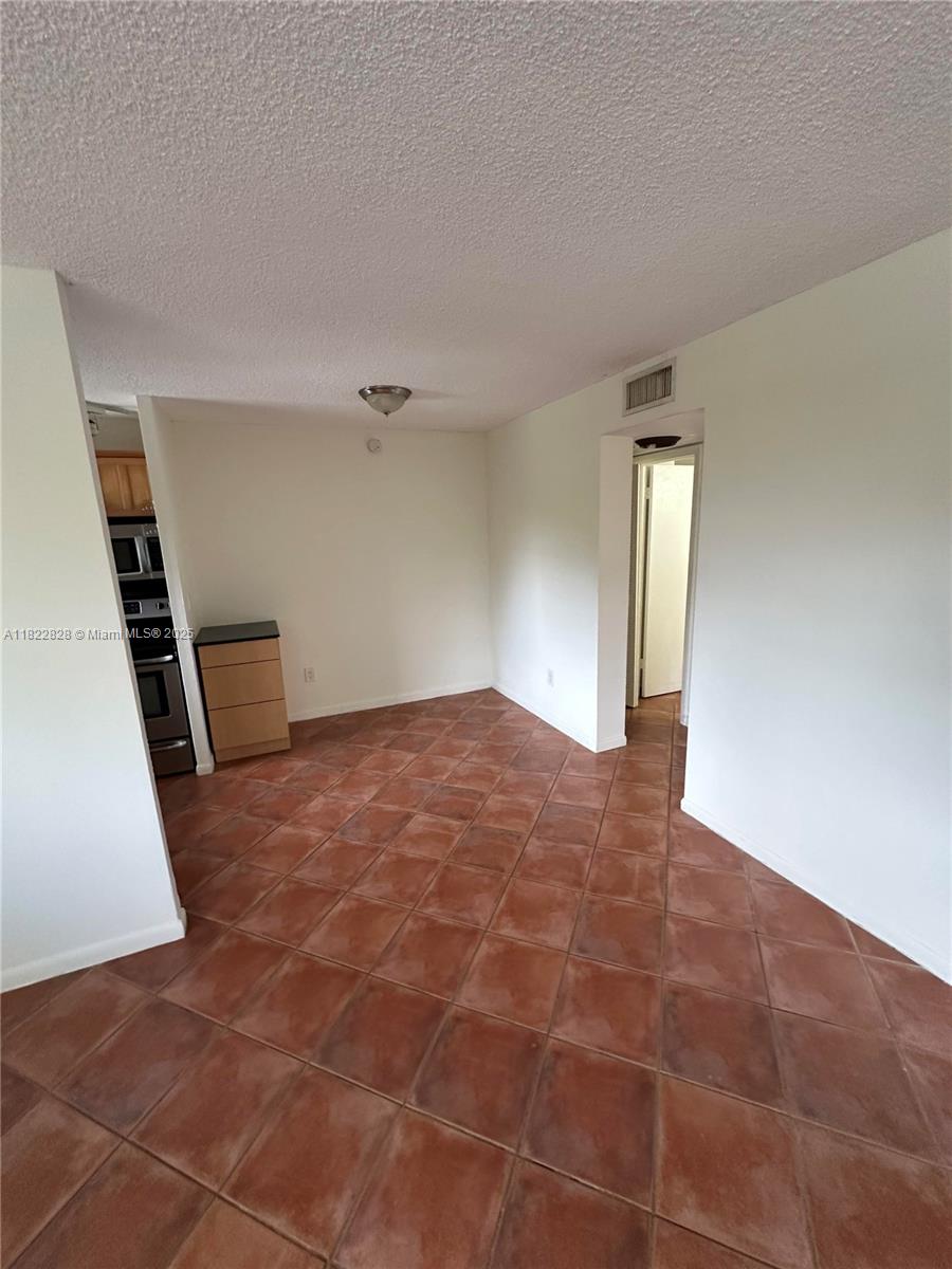 1801 S Treasure Dr 303
