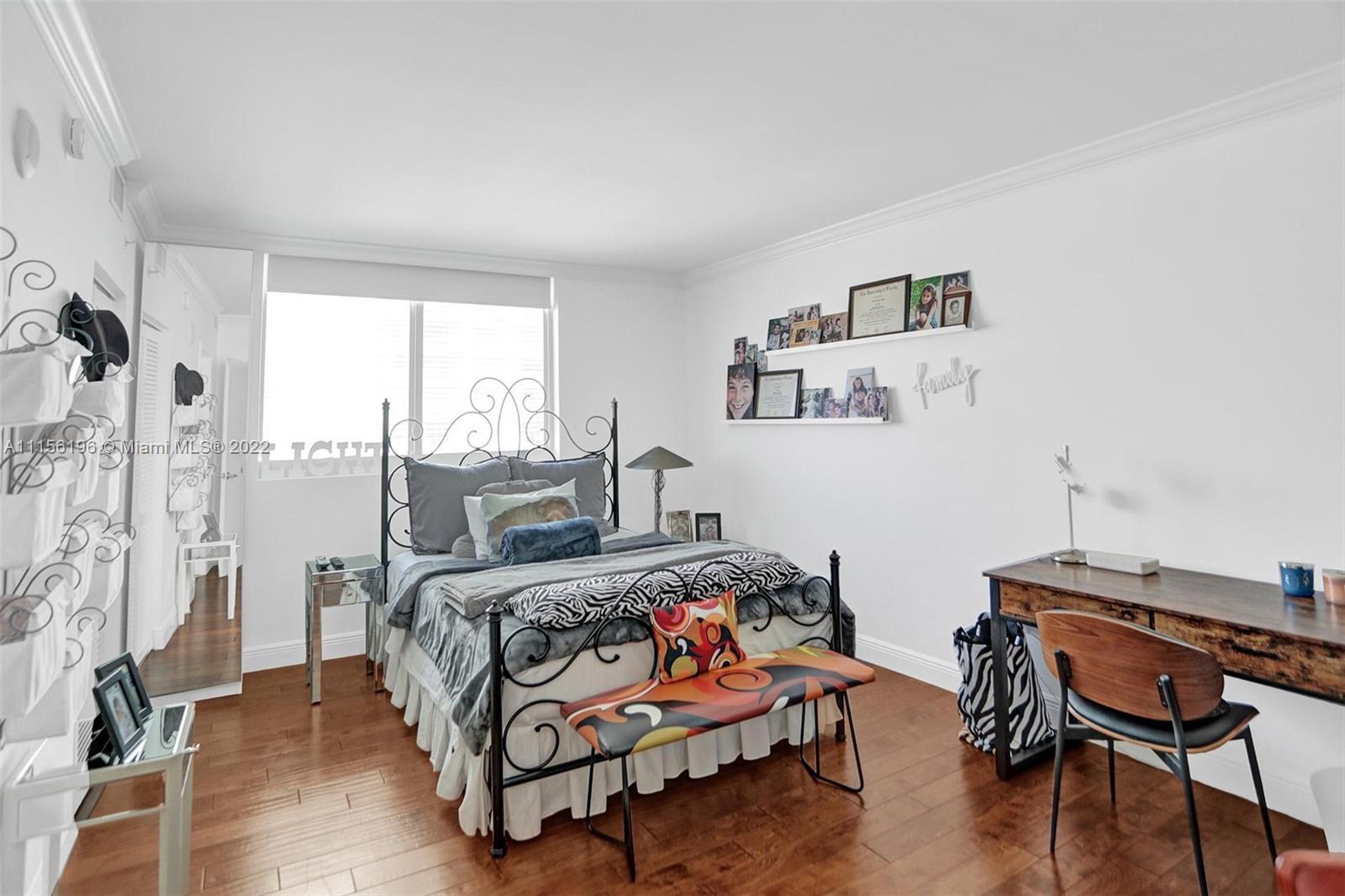 1800 CLUB CONDO - Residential