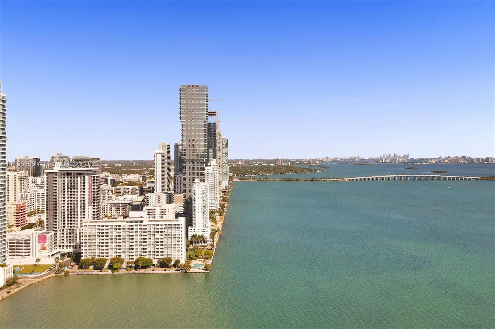 1800 CLUB CONDO - Residential