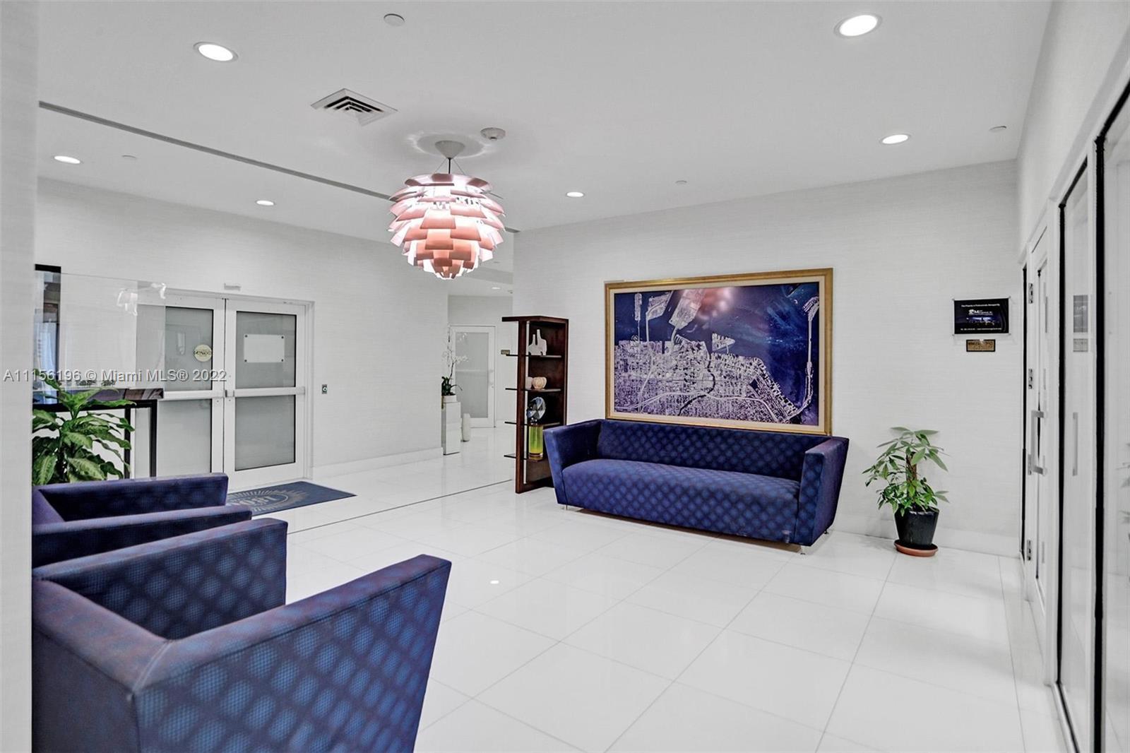 1800 CLUB CONDO - Residential