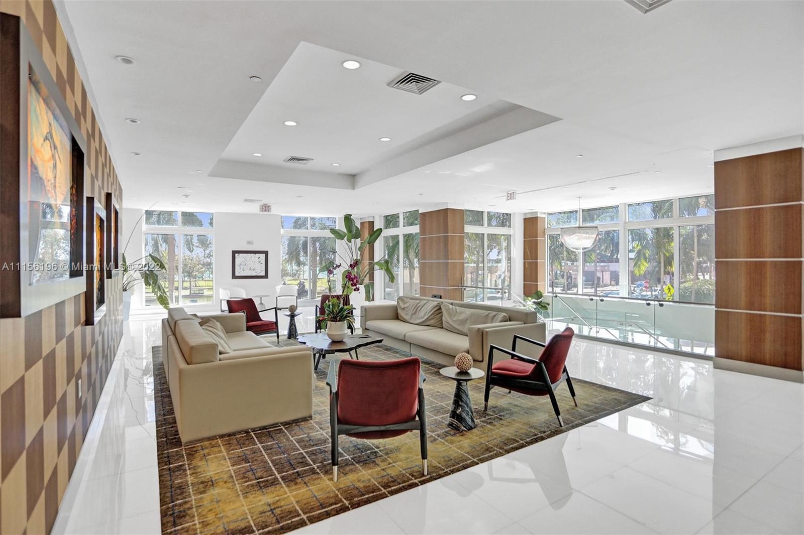 1800 CLUB CONDO - Residential