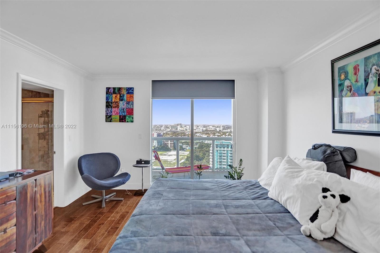 1800 CLUB CONDO - Residential