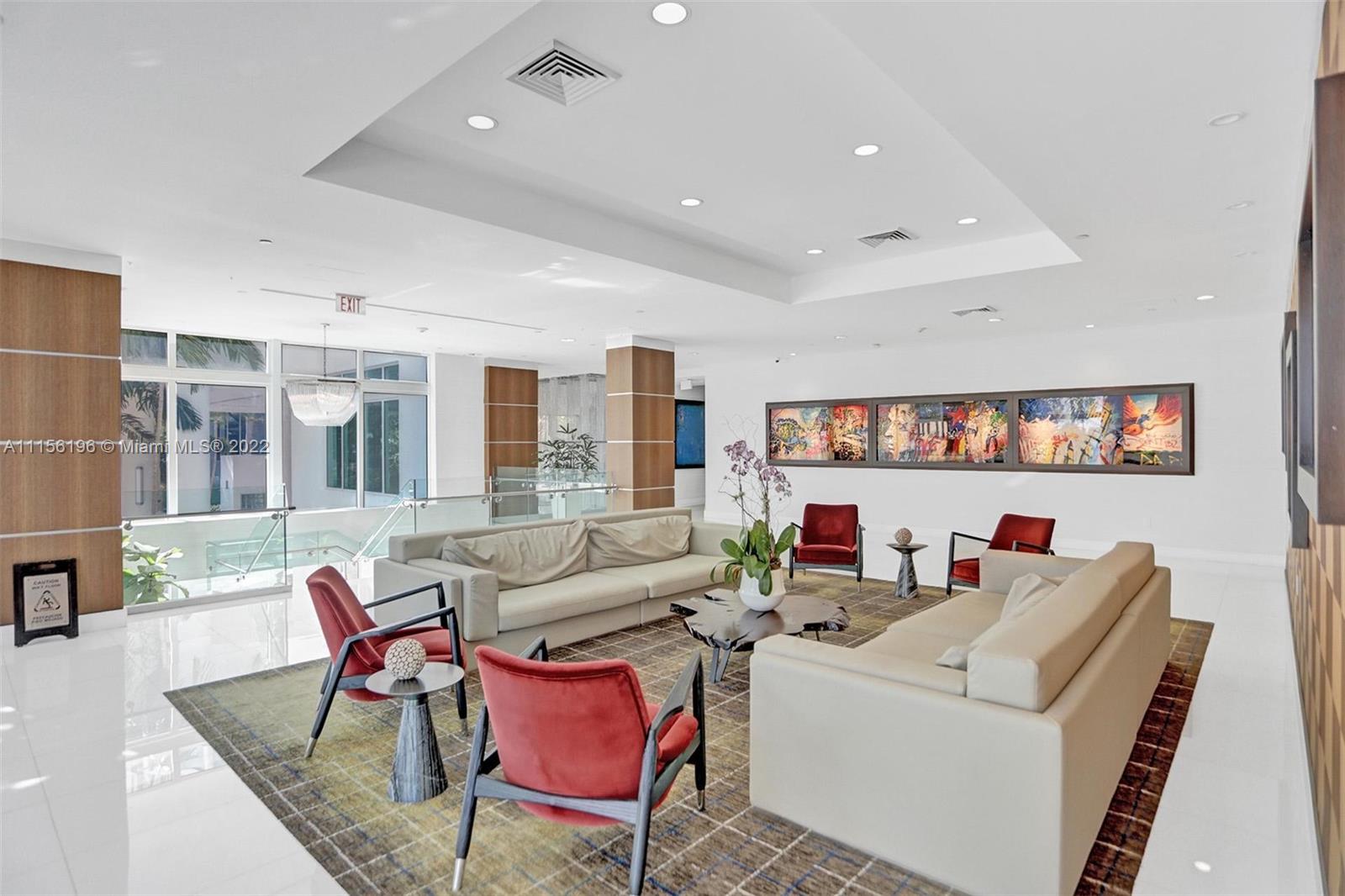 1800 CLUB CONDO - Residential