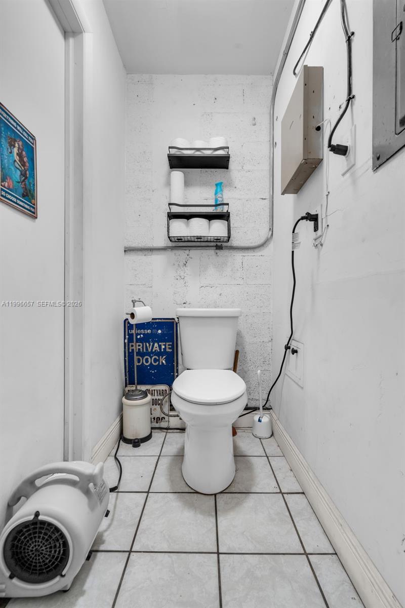 LAUDERHILL - Residential Income