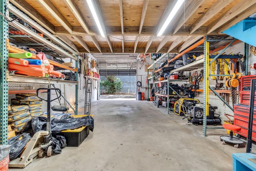 Amazing opportunity to own TWO warehouse units, which can be rented for a total of $7,000 per month. Each unit includes a front office/ Showroom area, 14' ceilings,
and a 12' x 12' grade-level loading door for easy access, an upstairs mezzanine for extra storage, plus an extra
office space upstairs. One unit features full warehouse HVAC, a kitchen area, Restrooms per unit, and storefront-style entrances. Property includes 4 reserved parking spaces in front of each unit, plus ample guest parking.
Located in IL (Industrial Light) zoning, allowing for a variety of business uses. Ideal for owner-users or investors.