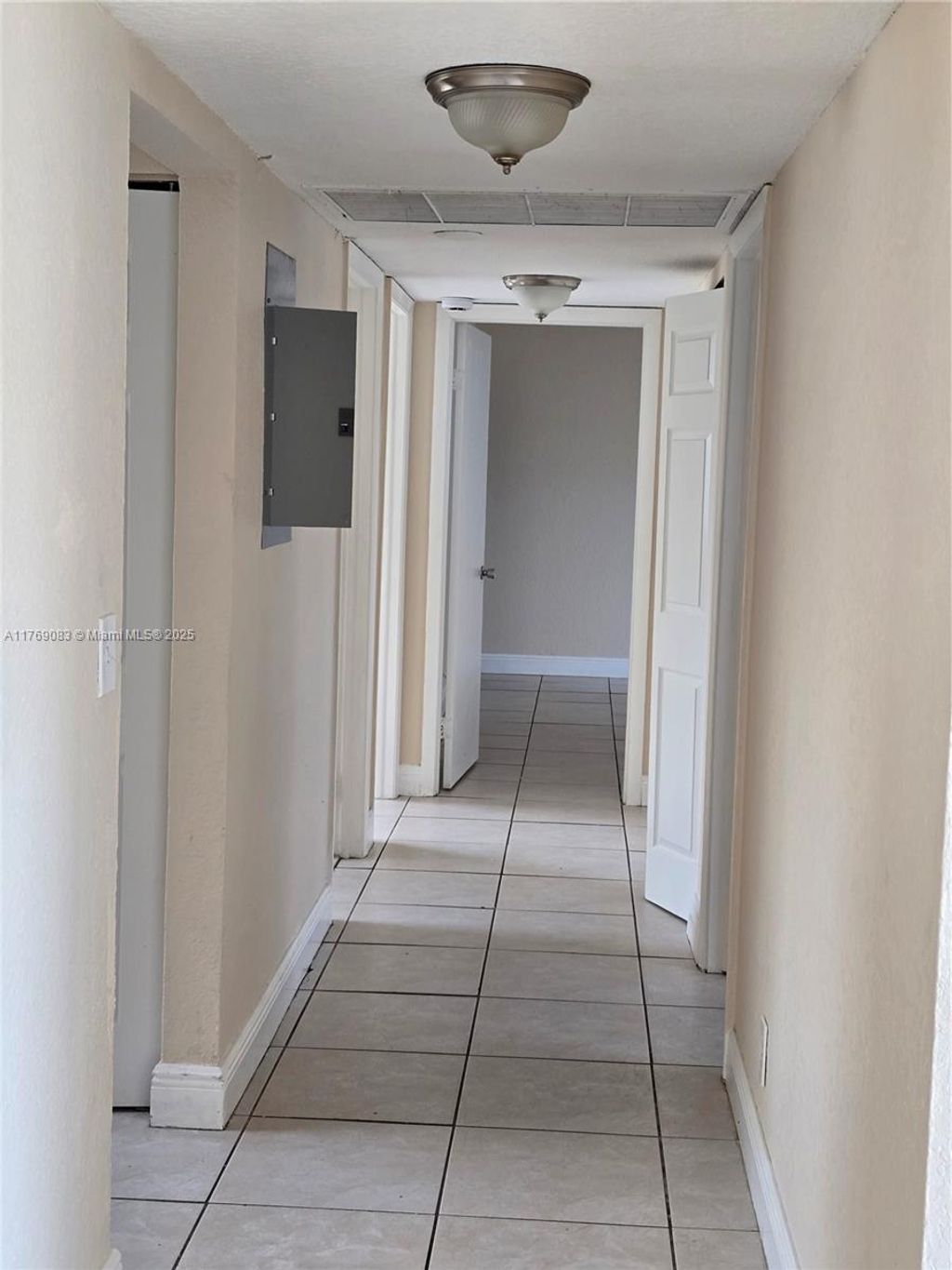 Photo of 4181 NW 114th Ave #4181, Coral Springs, FL 33065 (MLS # A11769083)