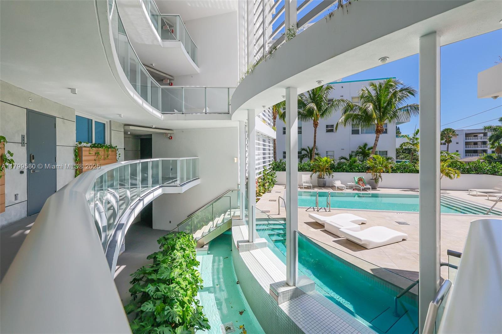 BAY HARBOUR ISLAND - Residential