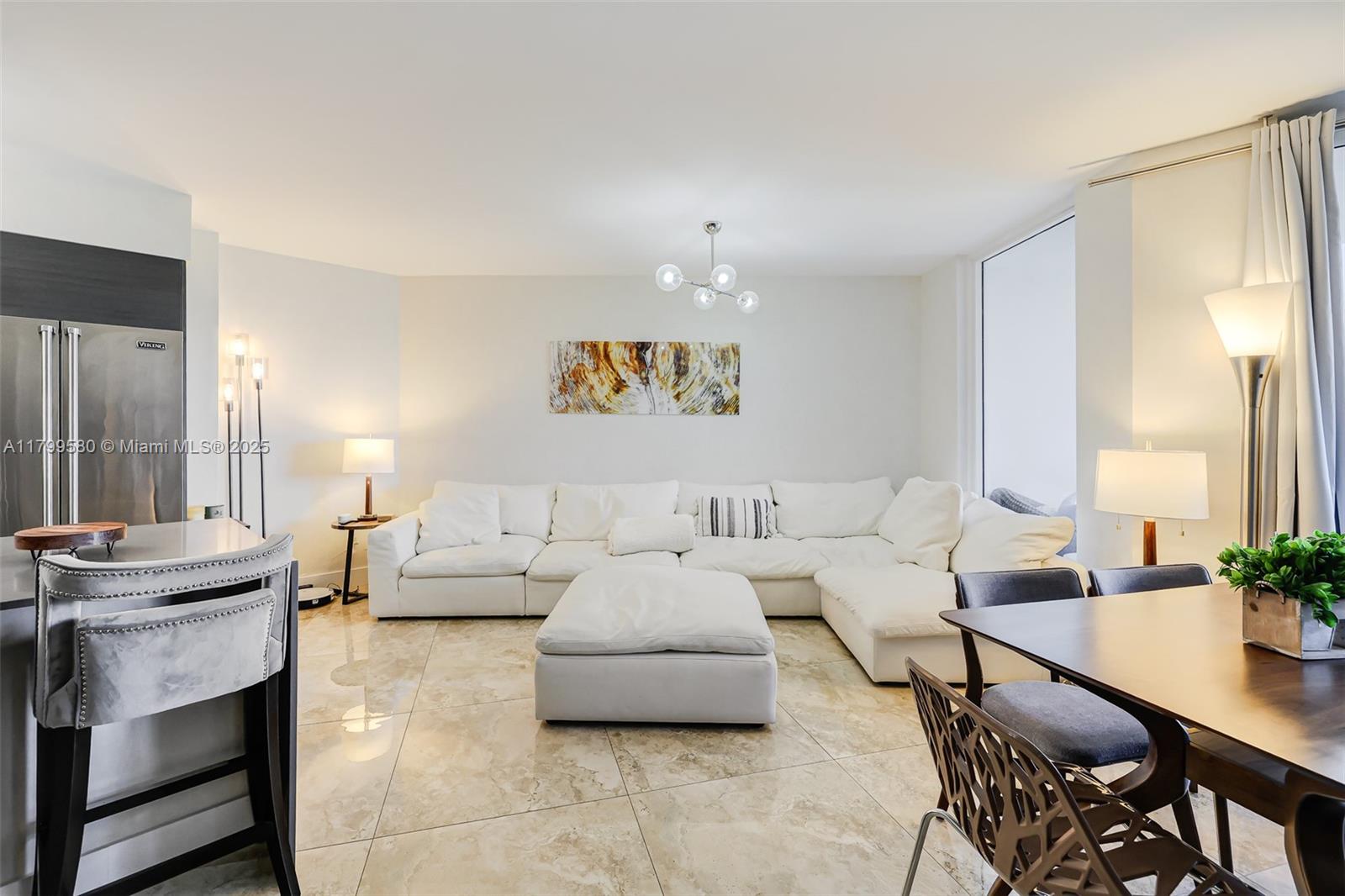 BAY HARBOUR ISLAND - Residential