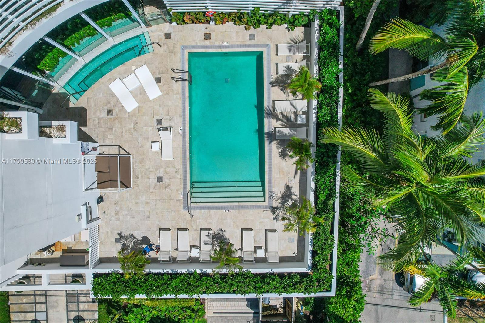 BAY HARBOUR ISLAND - Residential