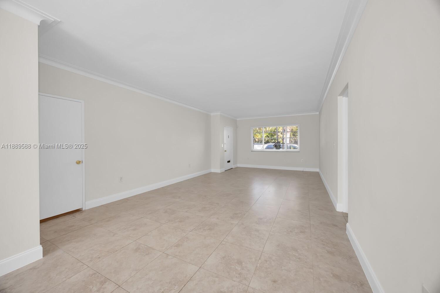 FOUNTAINVIEW MANOR CONDO - Residential Lease