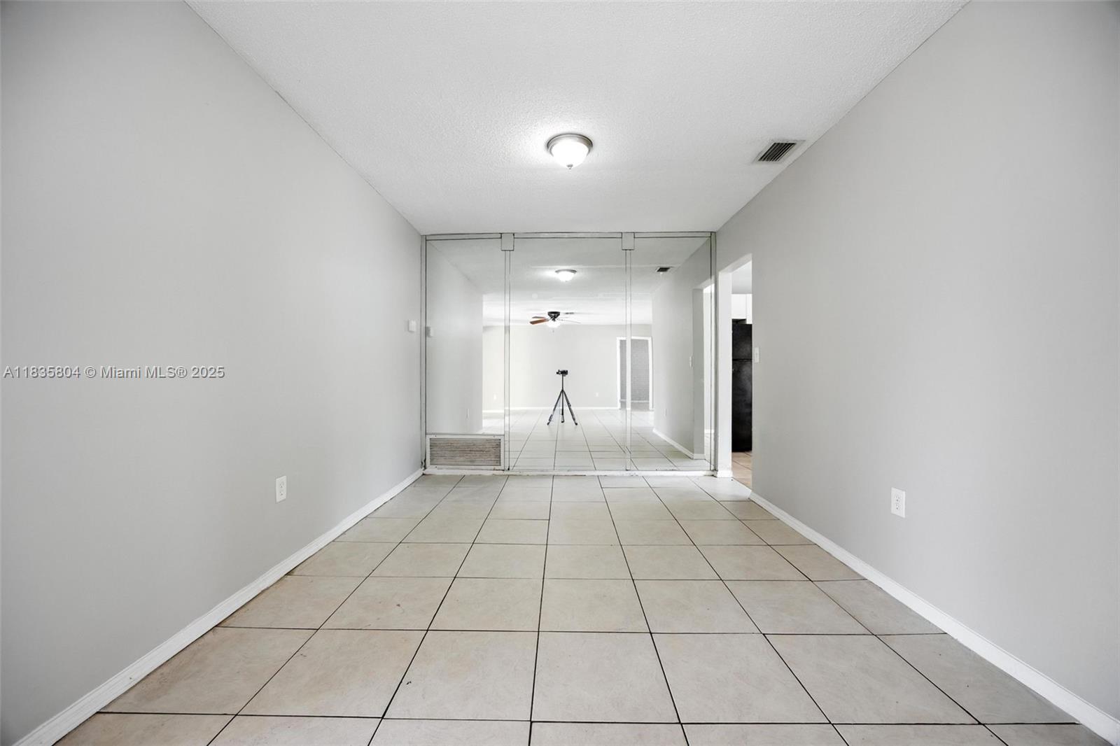 SUNRISE GOLF VILLAGE SEC - Residential