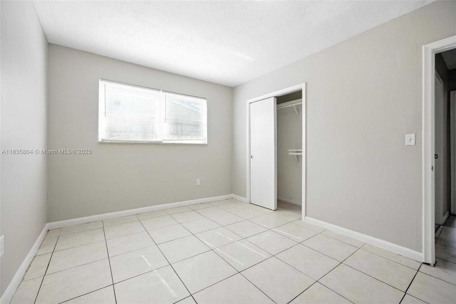 SUNRISE GOLF VILLAGE SEC - Residential