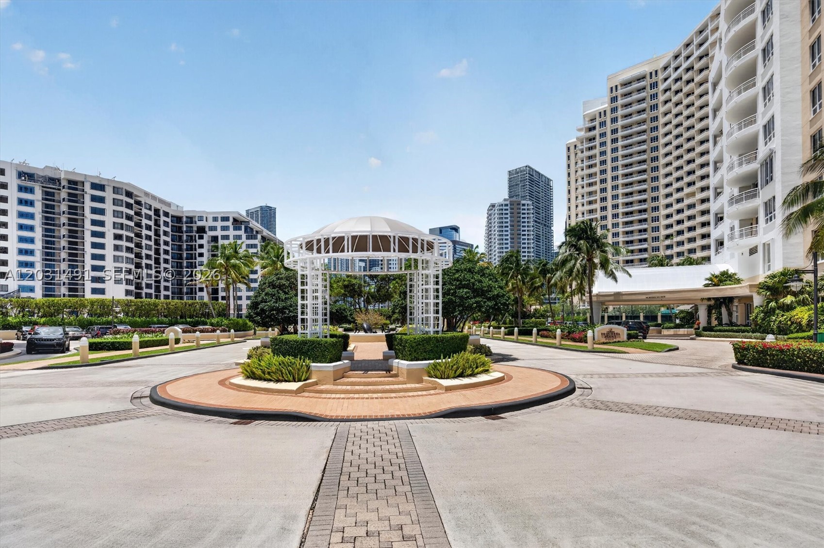 848 Brickell Key Dr 3402