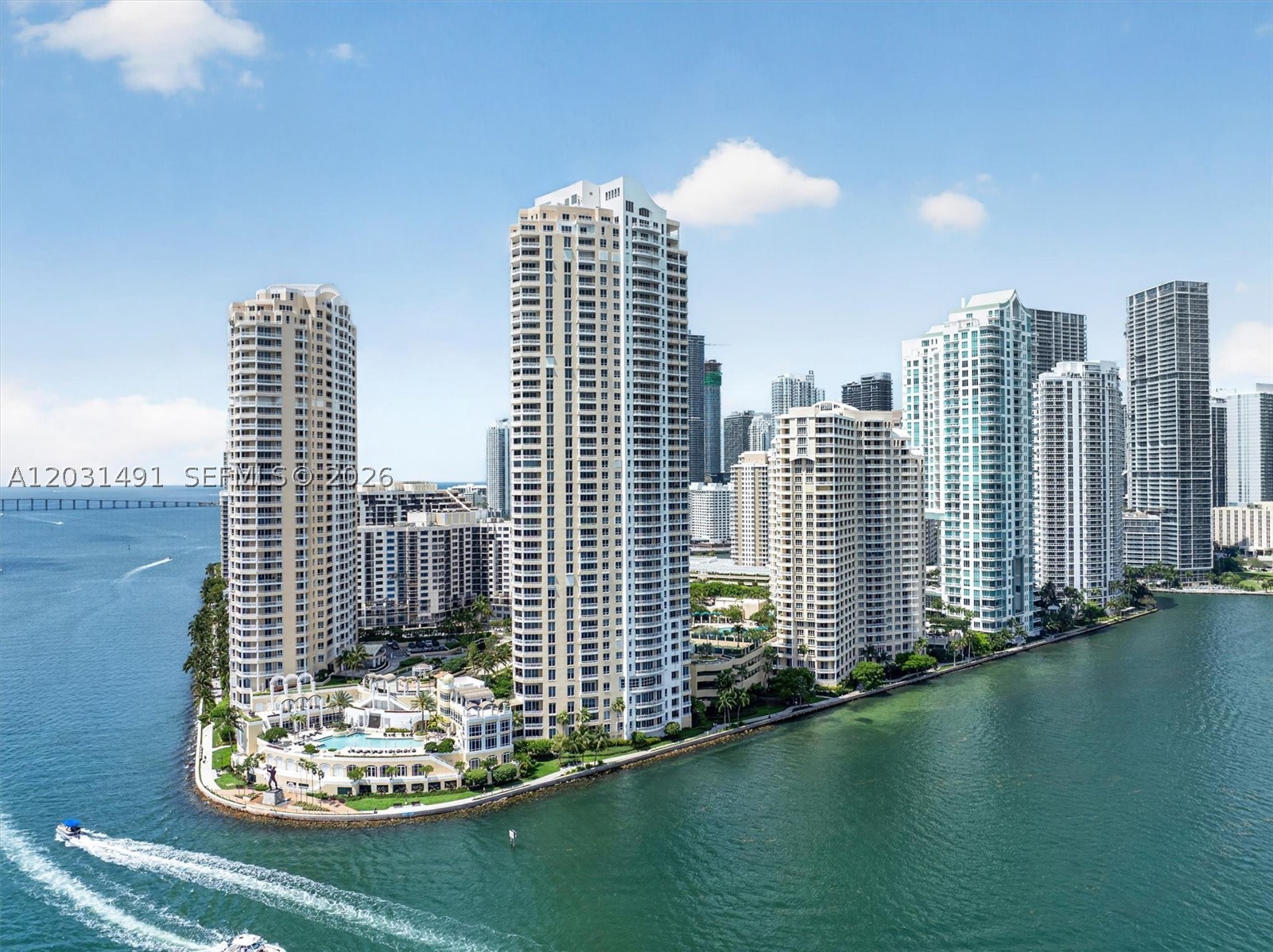 848 Brickell Key Dr 3402