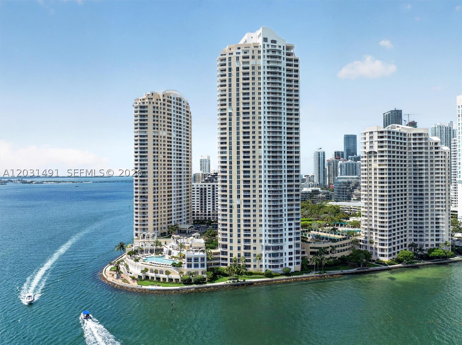 848 Brickell Key Dr 3402
