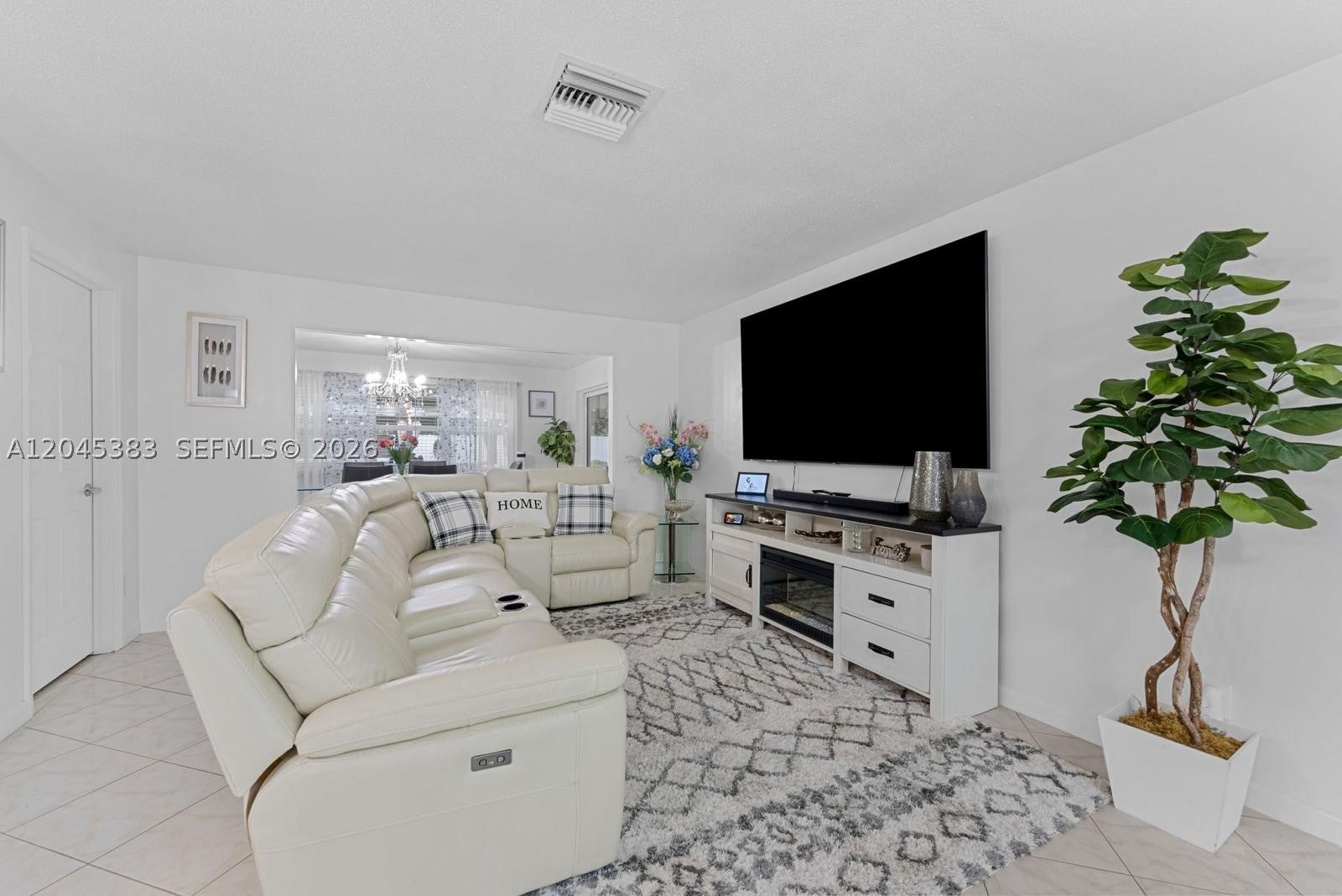9508 N Military Trl