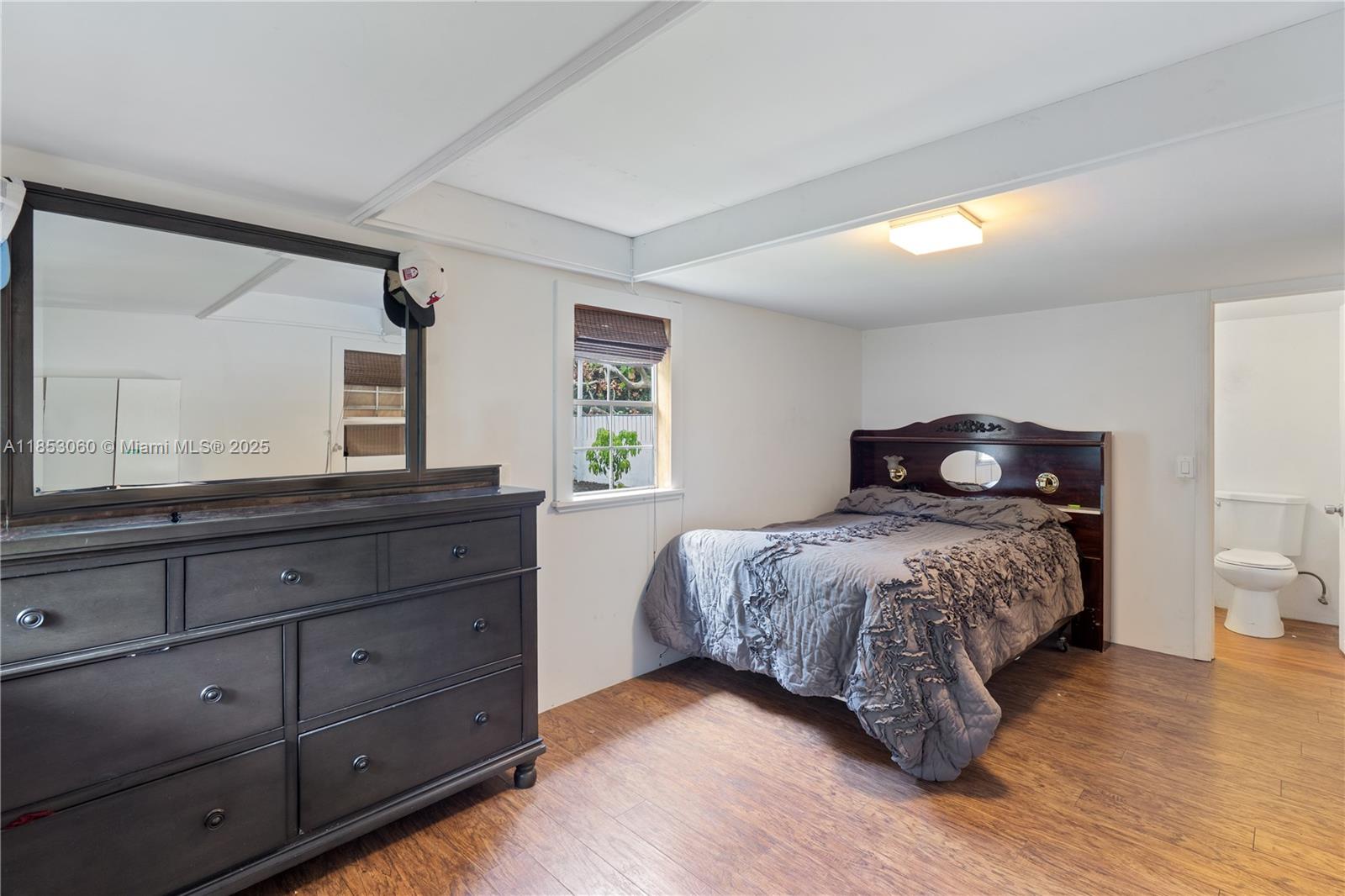 LAKE OSBORNE PARK - Residential