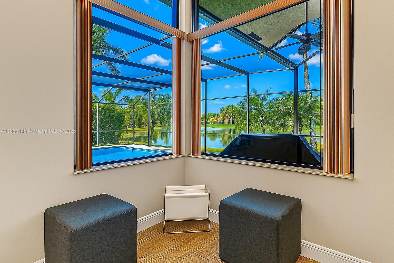 COUNTRY ISLES - Residential