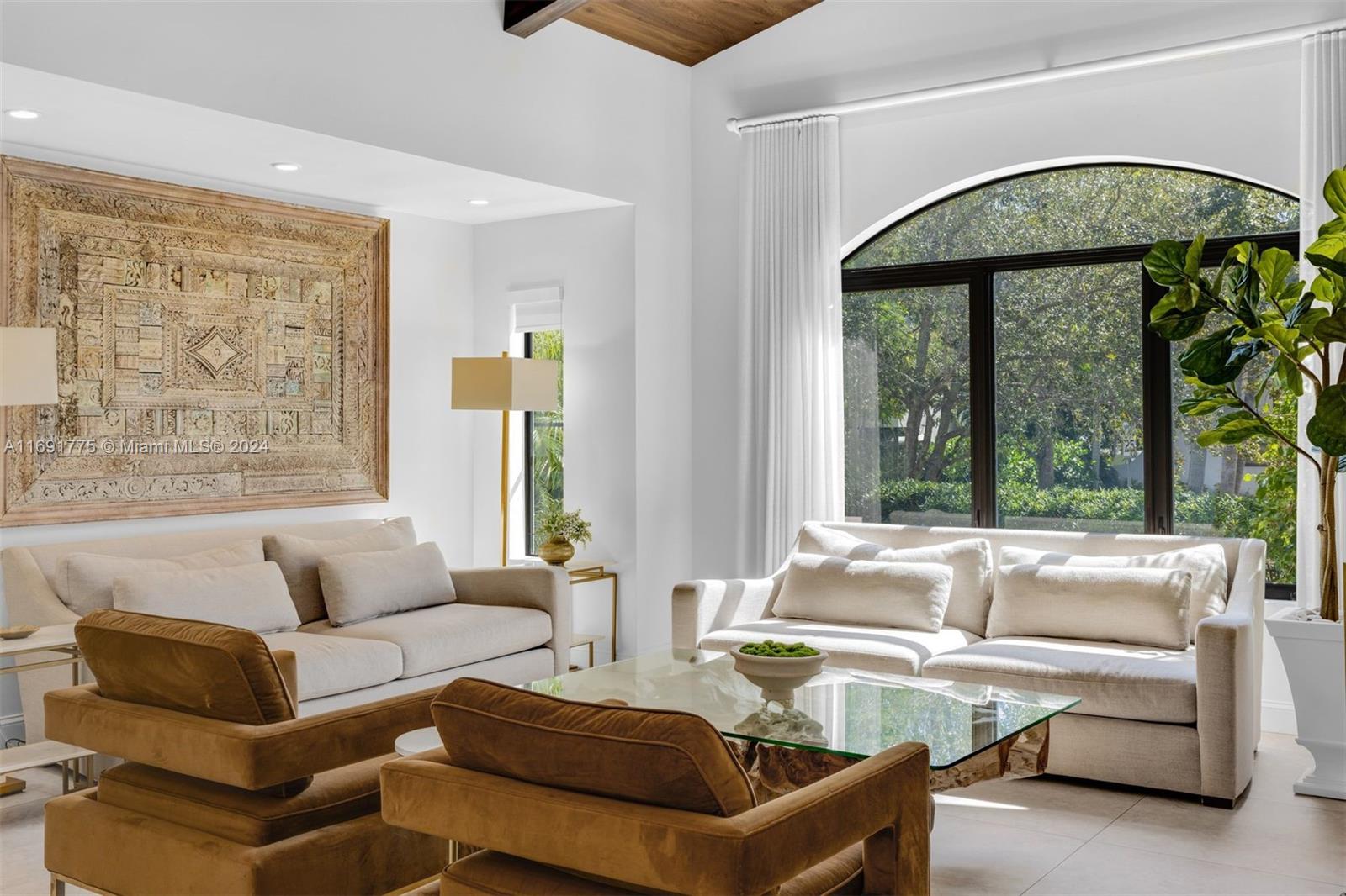 BELLE MEADE OF MIA SEC 1 - Residential