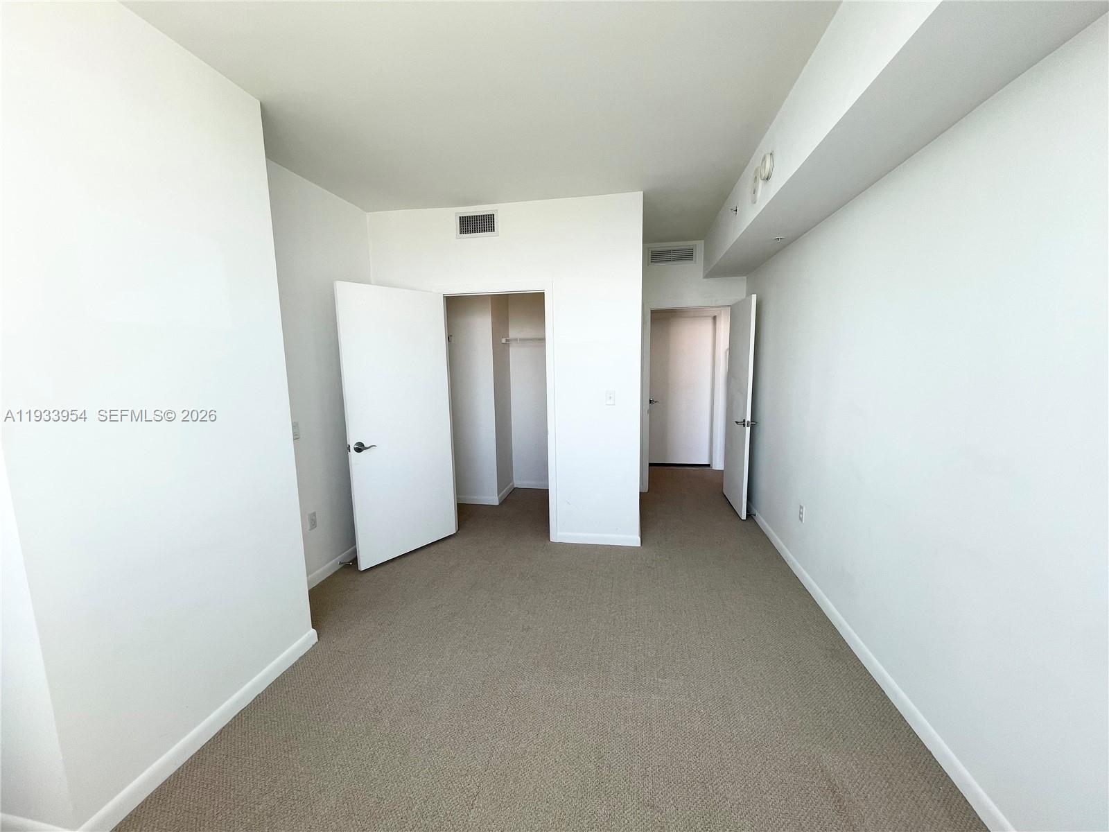 VIZCAYNE SOUTH CONDO - Residential Lease