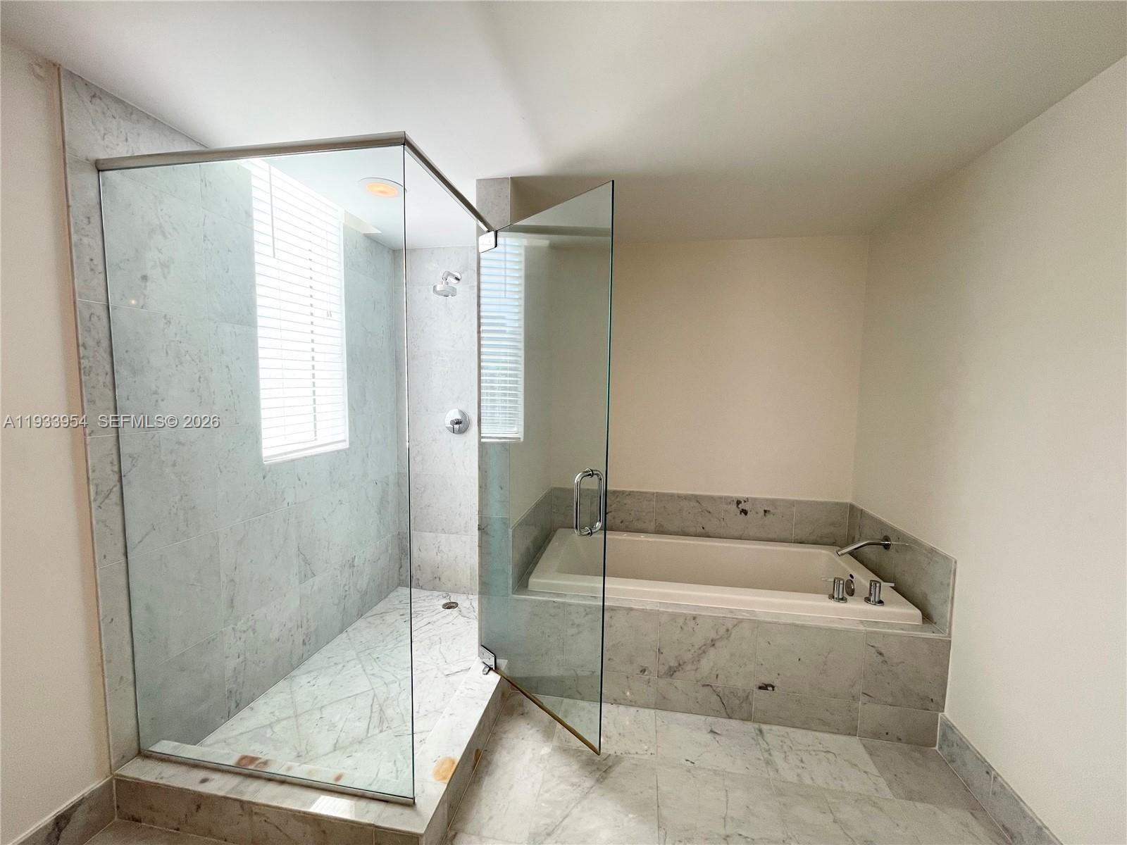 VIZCAYNE SOUTH CONDO - Residential Lease