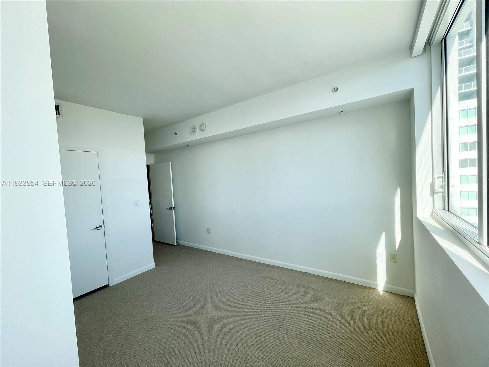 VIZCAYNE SOUTH CONDO - Residential Lease