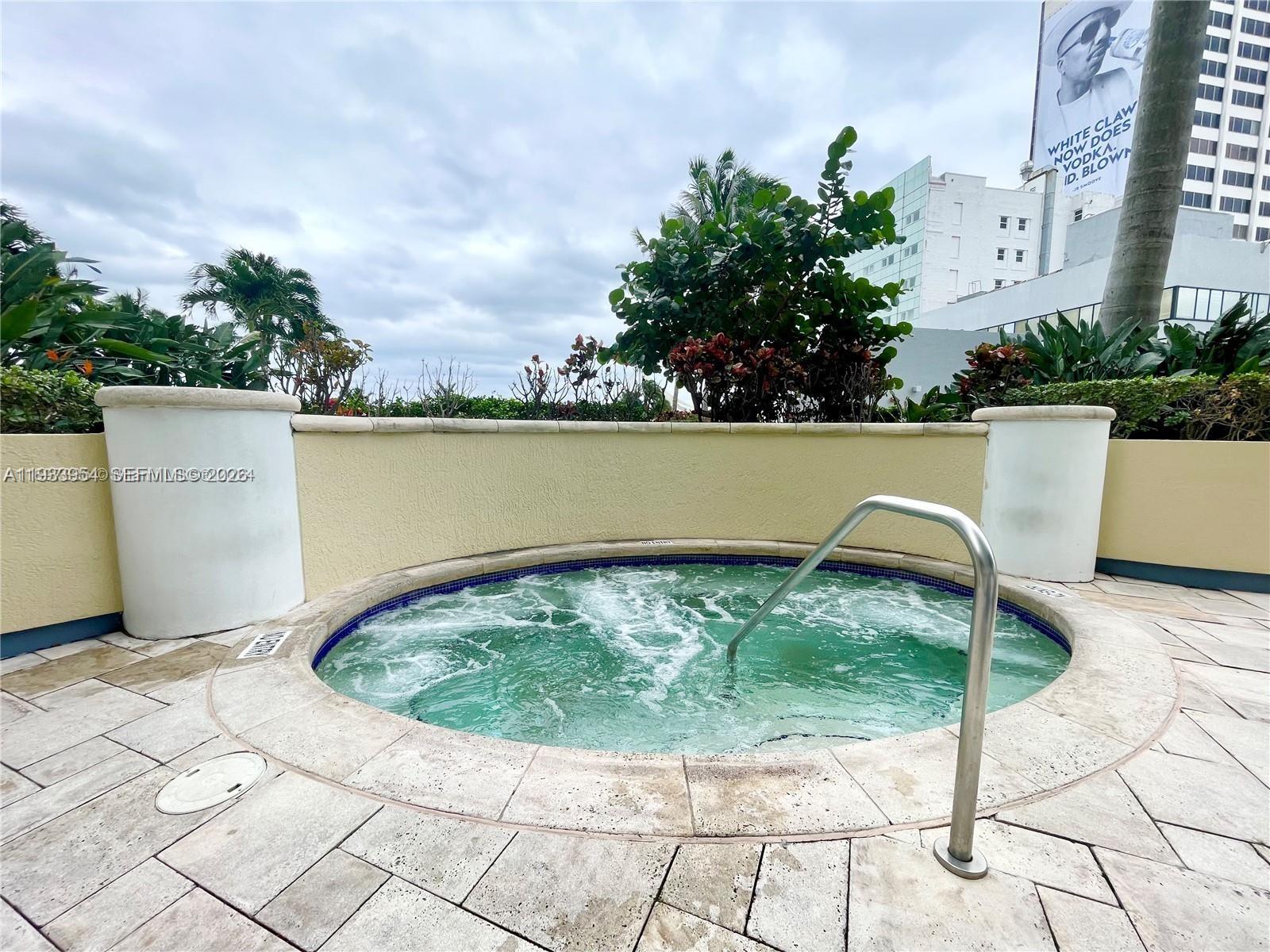 VIZCAYNE SOUTH CONDO - Residential Lease