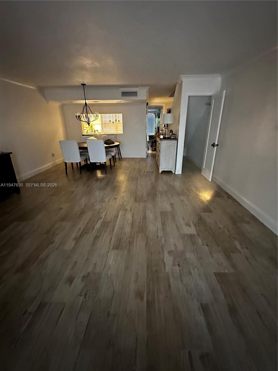 THE VILLAS OF AMBERWOOD I - Residential