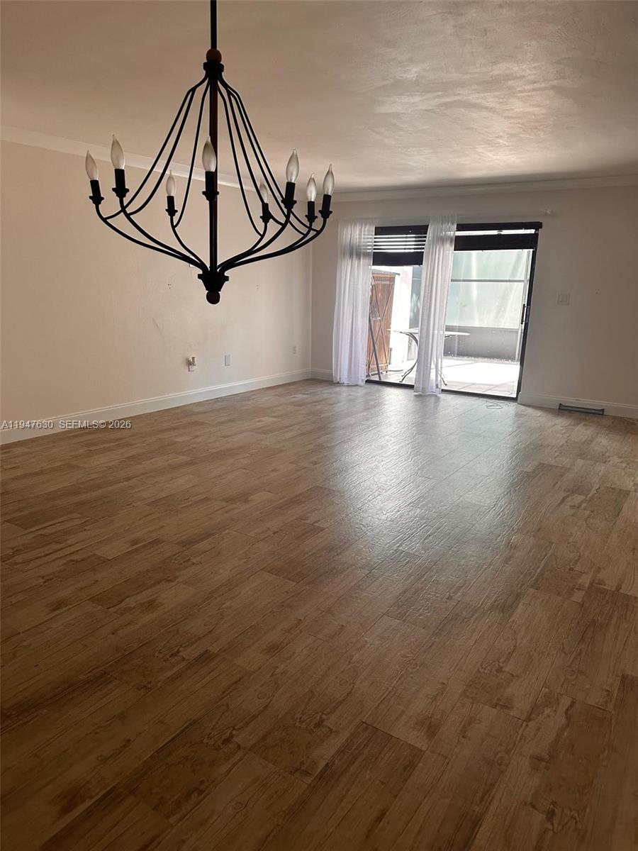 THE VILLAS OF AMBERWOOD I - Residential