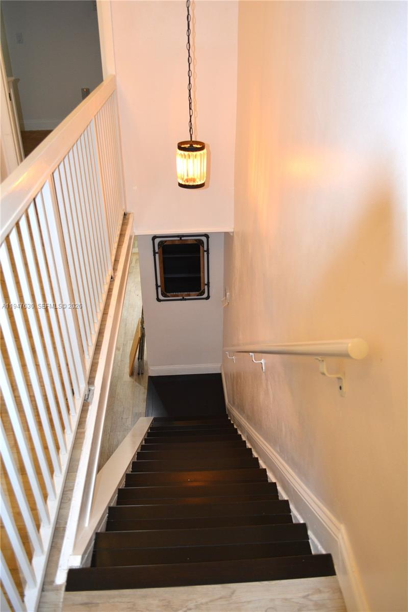 THE VILLAS OF AMBERWOOD I - Residential