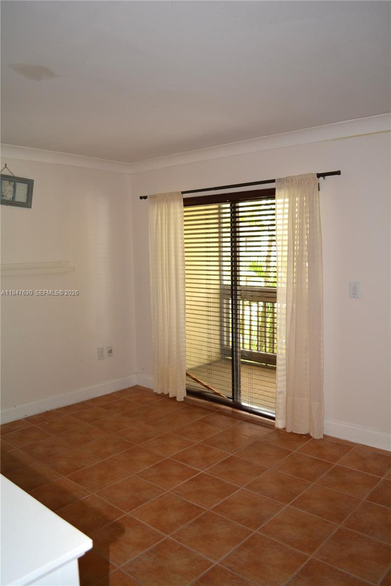 THE VILLAS OF AMBERWOOD I - Residential