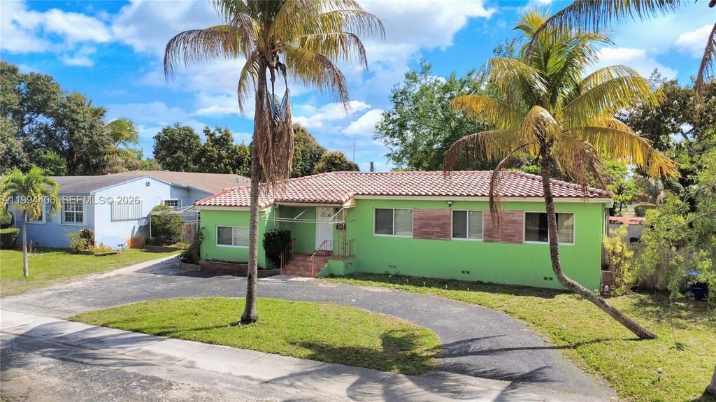 Photo of 12901 NW Miami Ct, Miami, FL 33168 (MLS # A11994406)