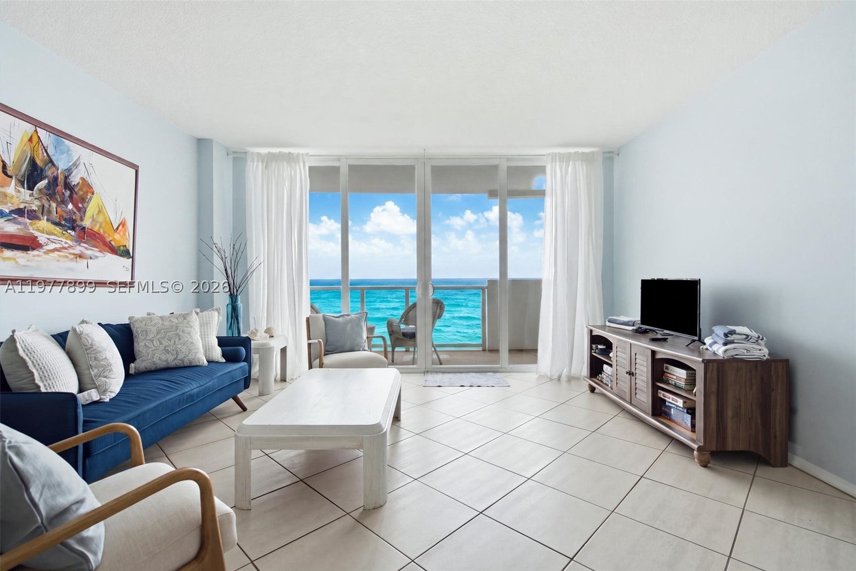 5601 Collins Ave 505