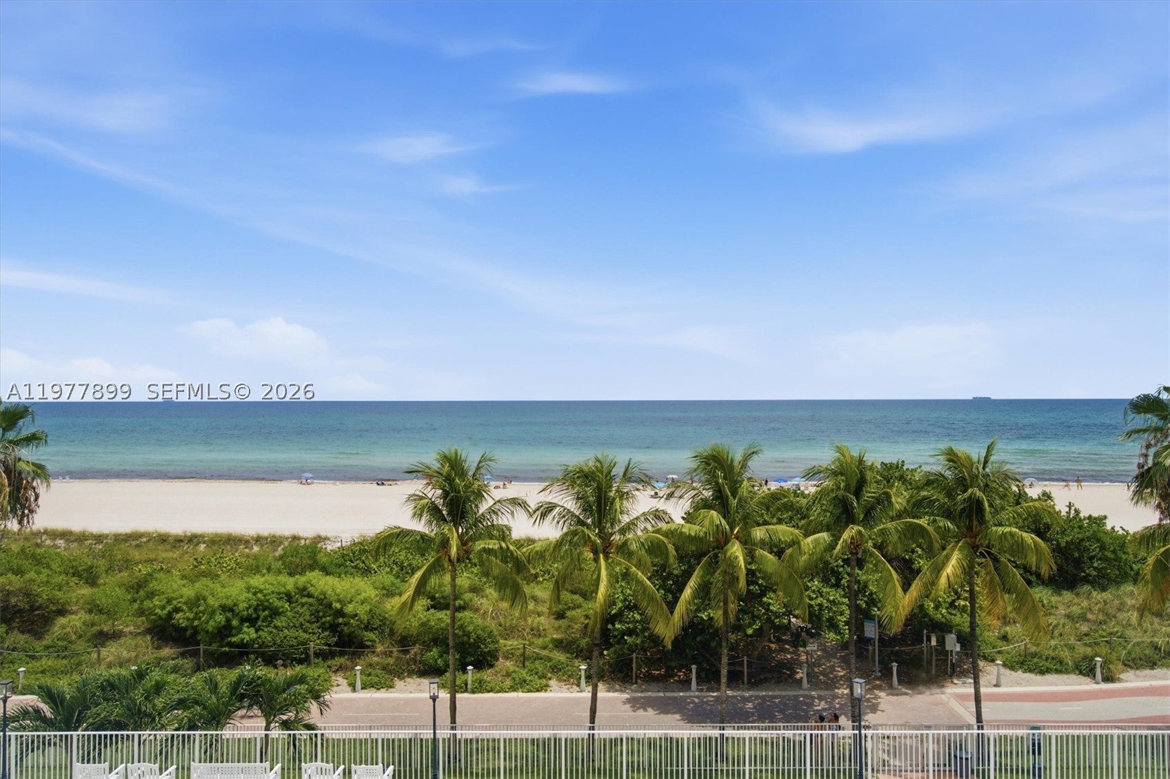 5601 Collins Ave 505