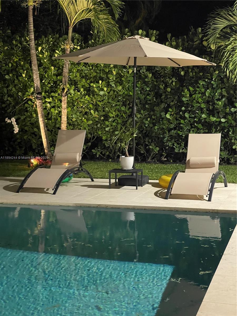 CORAL GABLES RIVIERA SEC - Residential