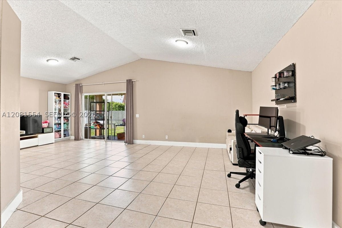 1619 Orion Ln