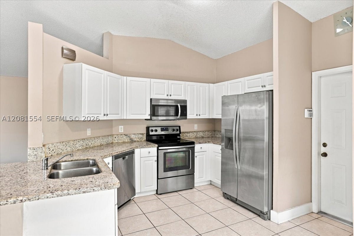 1619 Orion Ln
