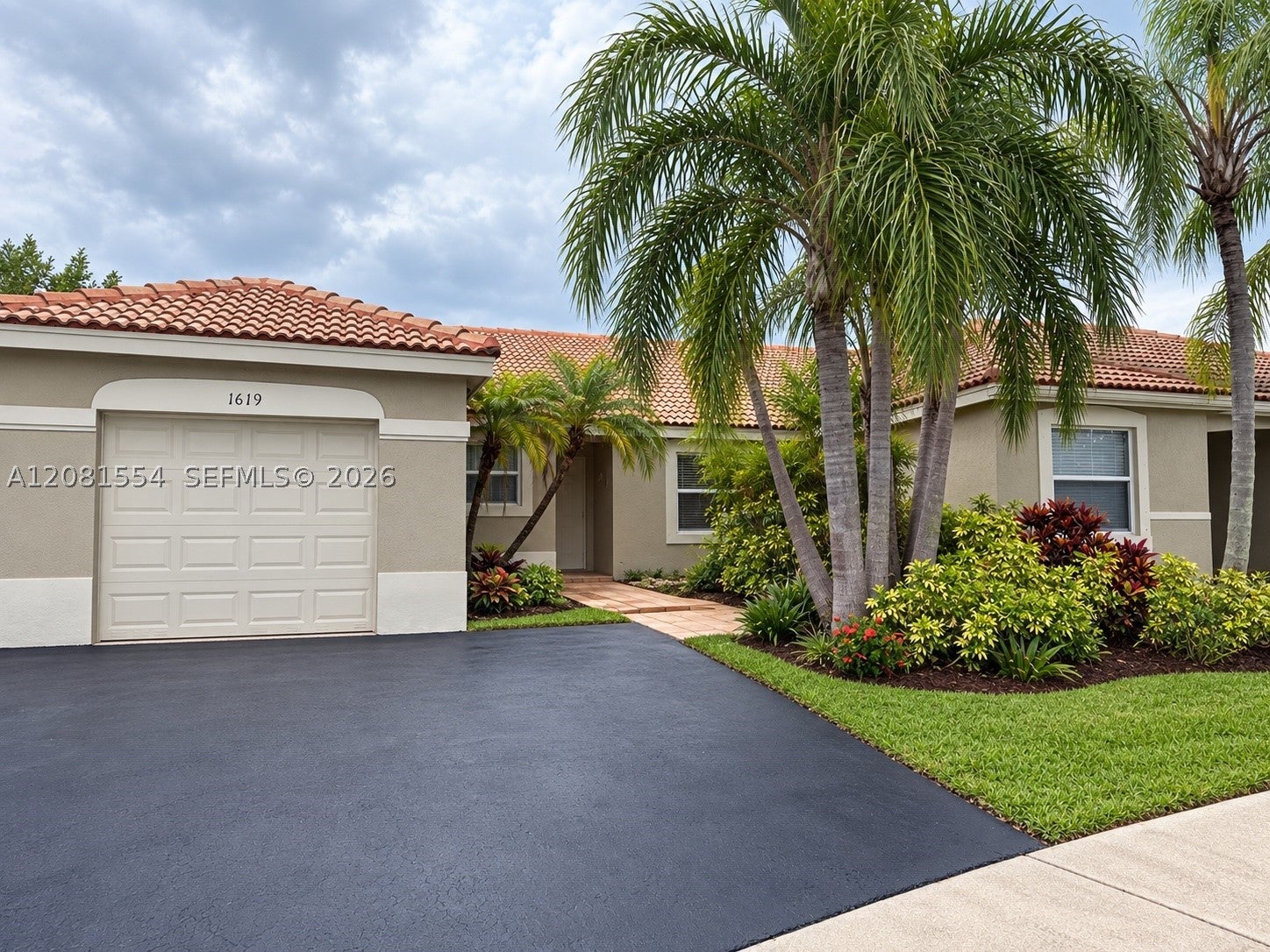 1619 Orion Ln