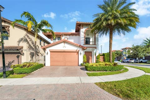 Photo of 8723 NW 102nd Pl, Doral, FL 33178 (MLS # A12064638)